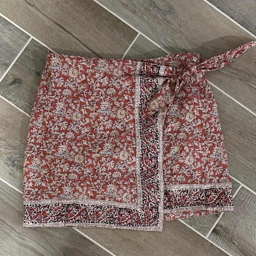 NWT wrap skirt XS